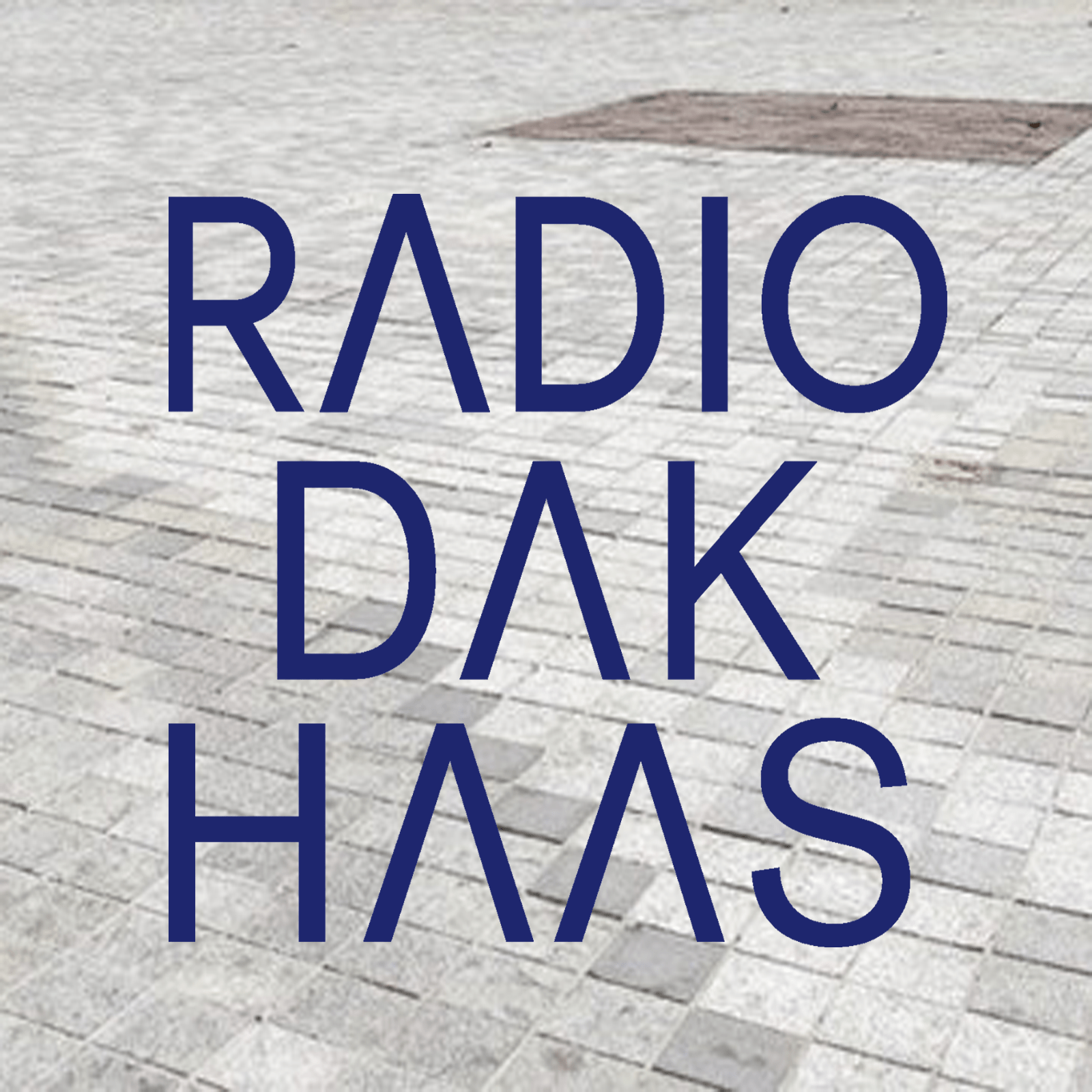 Radio Dakhaas Survival 3: Korona tafeltennis, oorlogsdagboek en blote handen