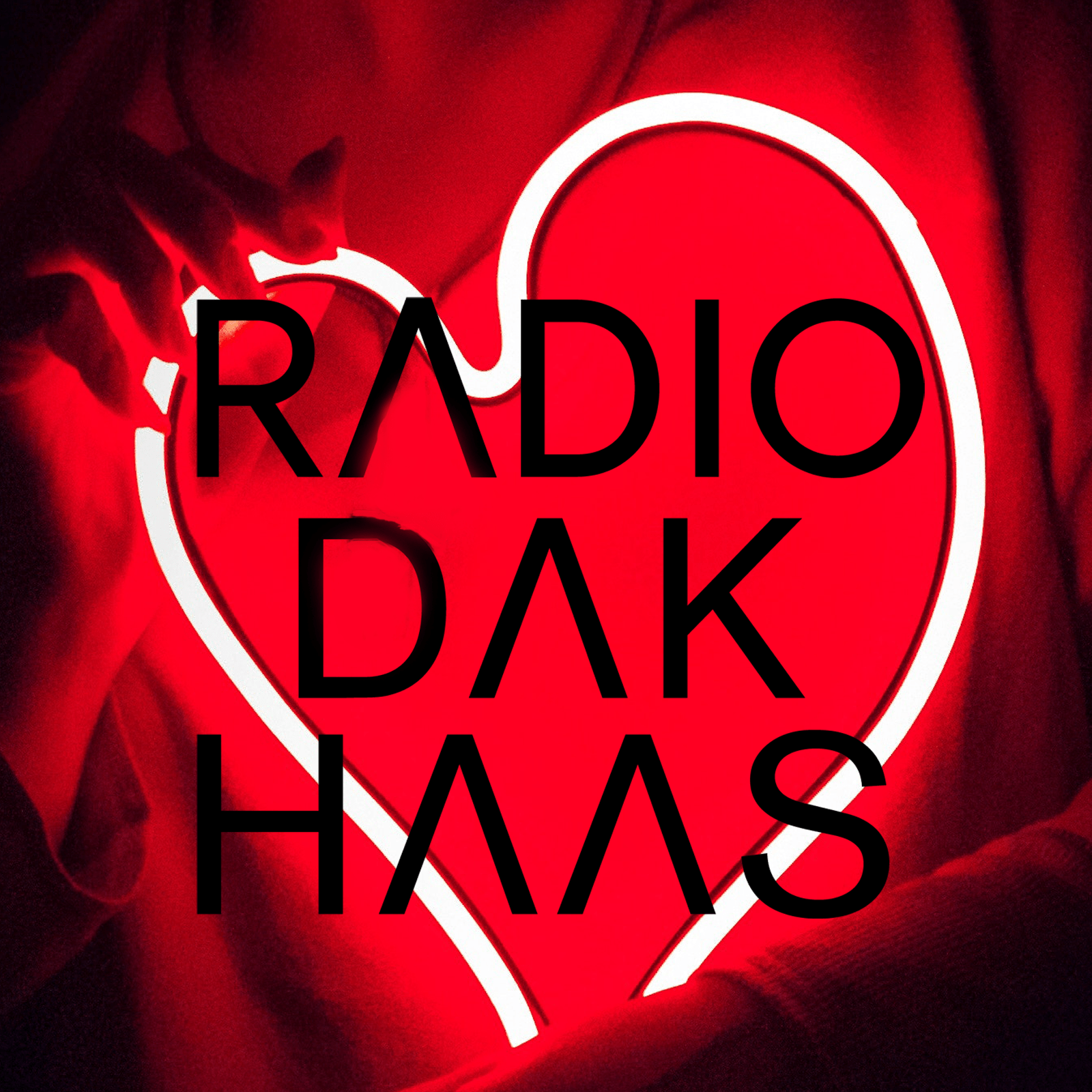 Radio Dakhaas Zelfgemaakt 2: Relatietherapie, Polyamorie en Tinder